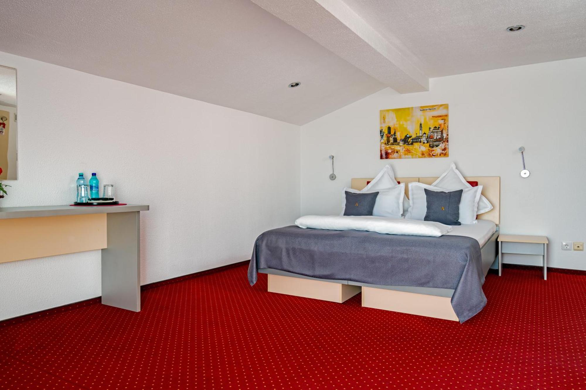 Casa Augsburg Hotel Banesti Ngoại thất bức ảnh